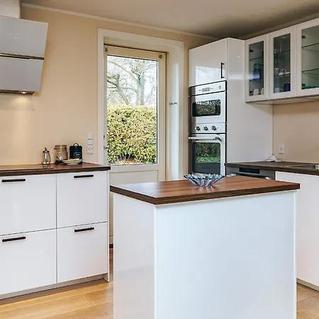 10-person In Rodvig Stevns Holiday home *