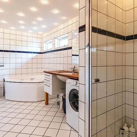 Holiday home 10-person In Rodvig Stevns