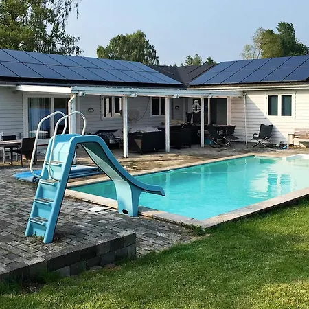 10-person In Rodvig Stevns Holiday home *