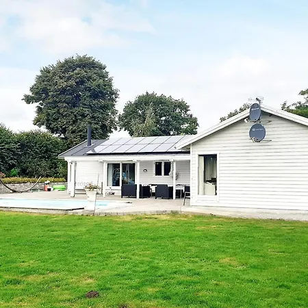 10-person In Rodvig Stevns Holiday home Lund (Stevns)